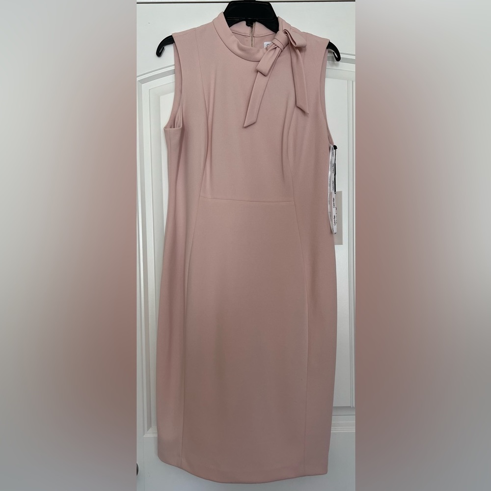 Sleeveless dress